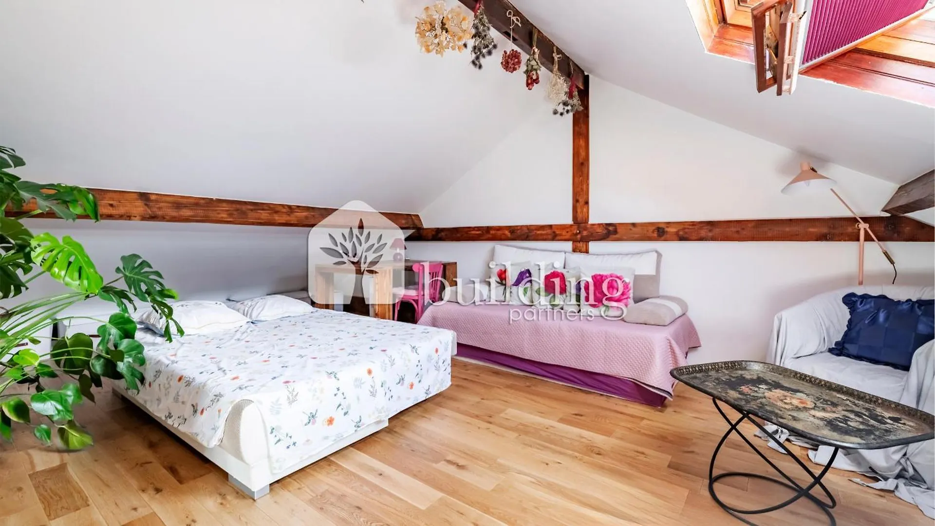 Habitación en casa particular Master And Kids Bdrs Separated From Rest Of The House *